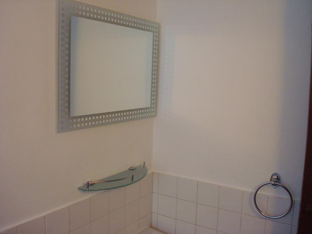 Blue Seas Guest House Dehiwala-Mount Lavinia Cameră foto